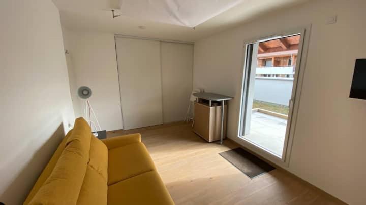 Апартаменты Magnifique Studio Avec Terrasse Et Garage Chens-sur-Leman Экстерьер фото